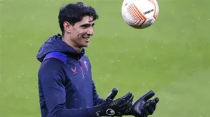 حارس المرمى المغربي ياسين بونو