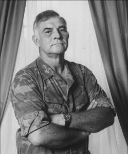 مؤسس وحدة Delta force' العقيد الأميركي تشارلز بيكويث