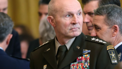 رئيس أركان الجيش السابق الجنرال راندي جورج